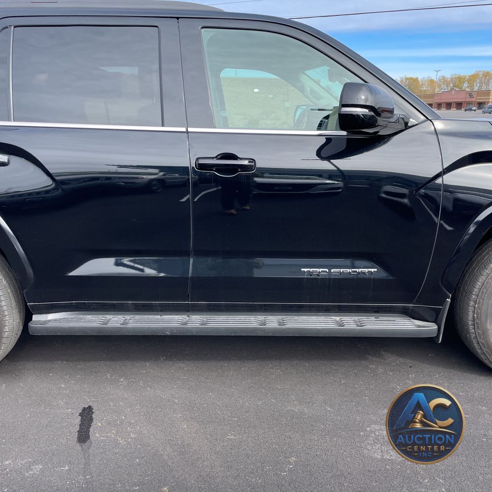 2024 Toyota Sequoia SR5
