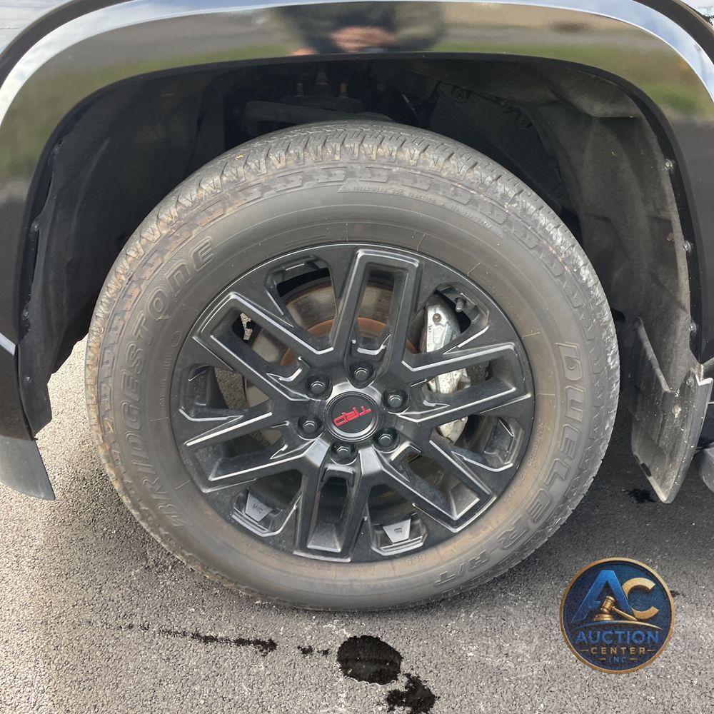 2024 Toyota Sequoia SR5