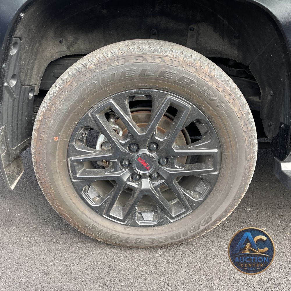 2024 Toyota Sequoia SR5