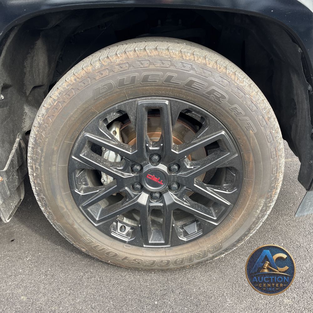 2024 Toyota Sequoia SR5