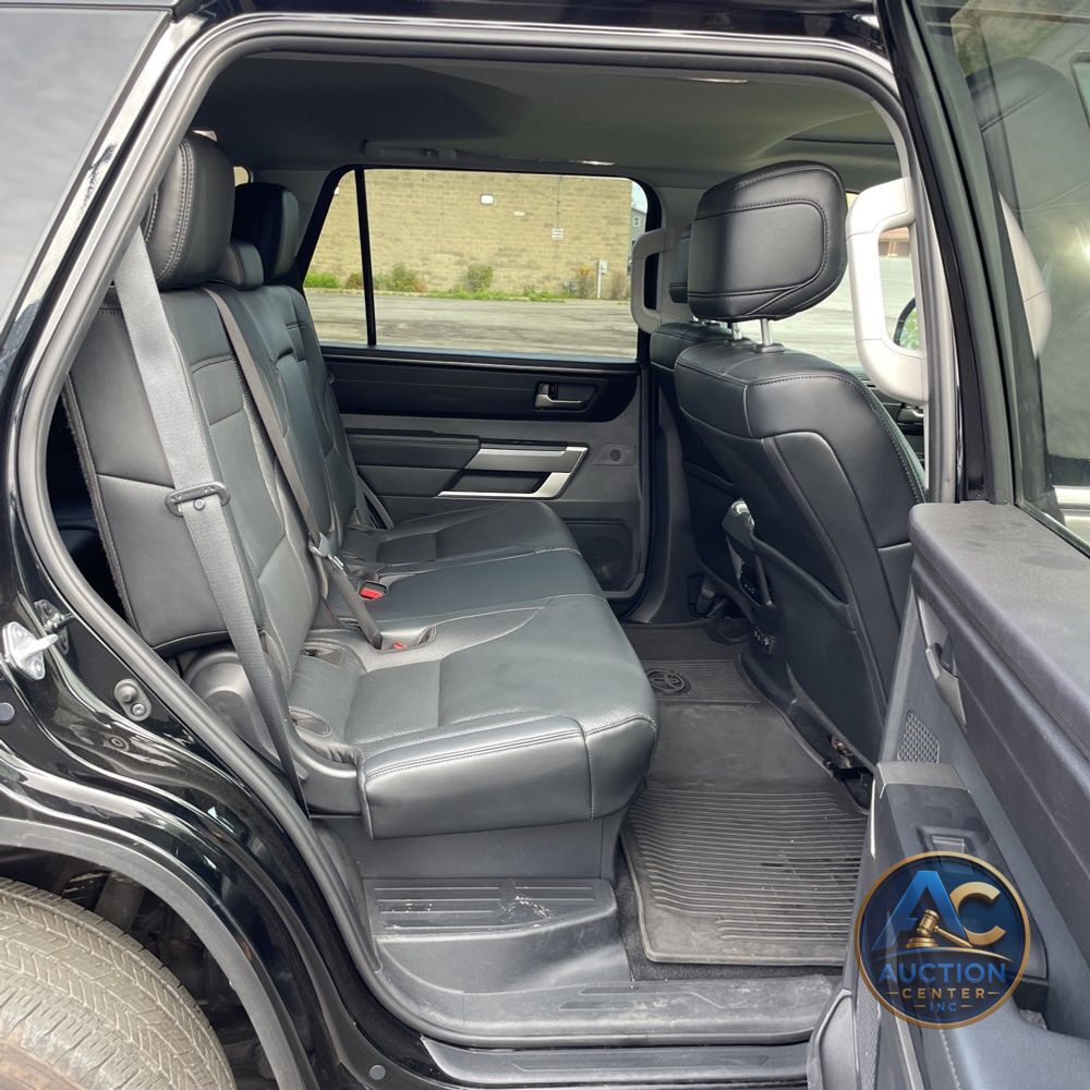 2024 Toyota Sequoia SR5