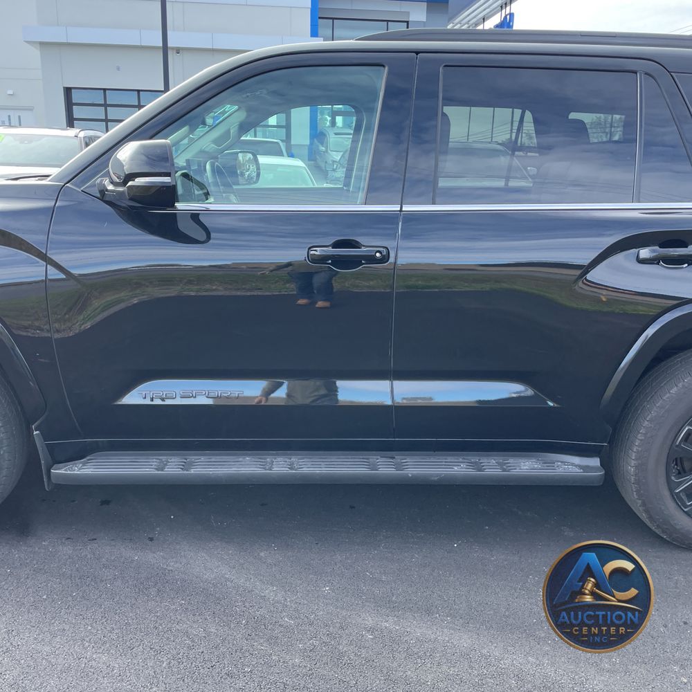 2024 Toyota Sequoia SR5
