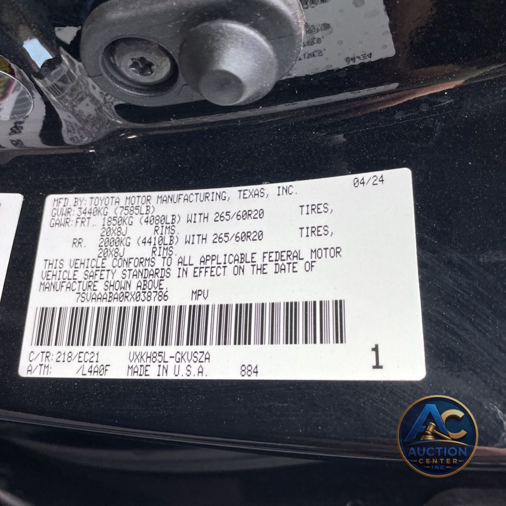 2024 Toyota Sequoia SR5