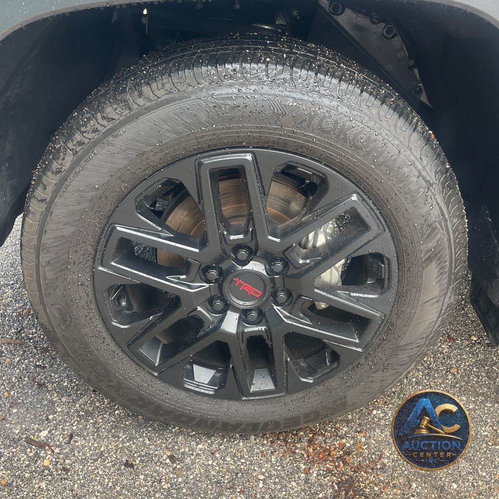 2024 Toyota Sequoia SR5