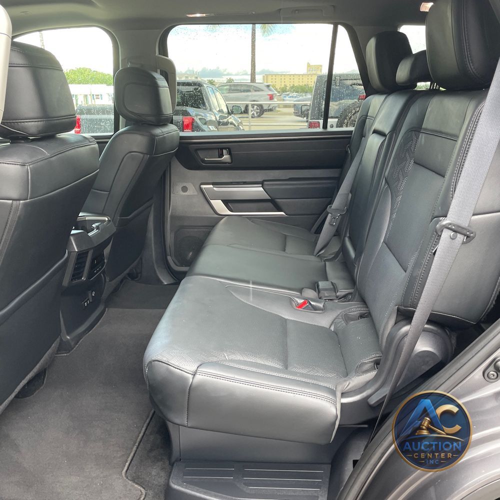 2024 Toyota Sequoia SR5