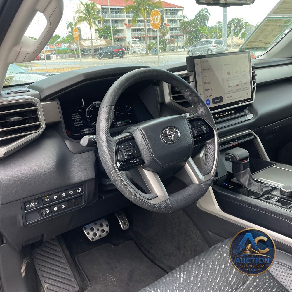 2024 Toyota Sequoia SR5