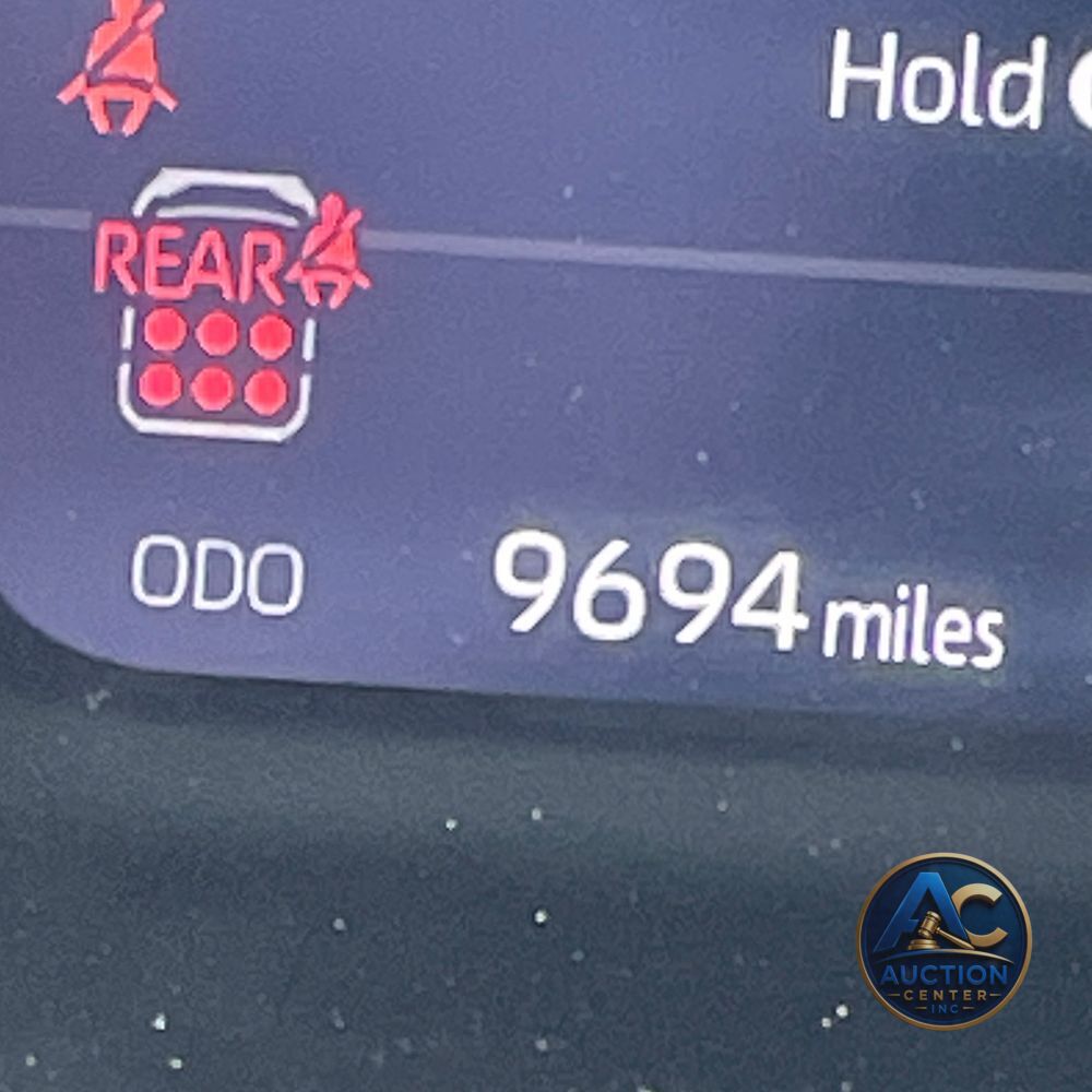 2024 Toyota Sequoia SR5