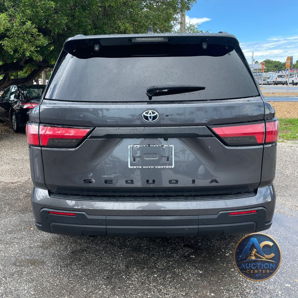 2024 Toyota Sequoia SR5
