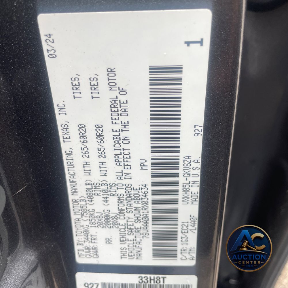 2024 Toyota Sequoia SR5
