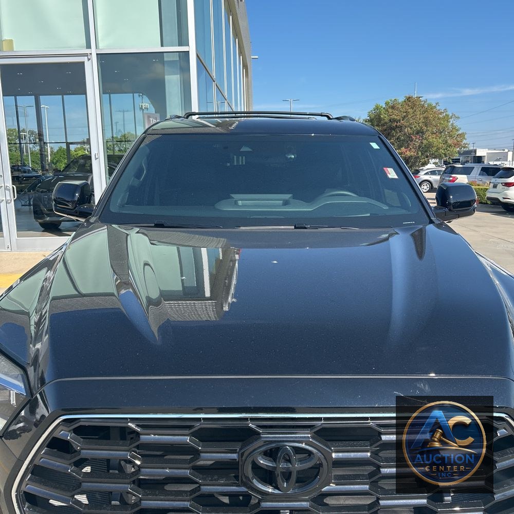 2025 Toyota Sequoia Platinum