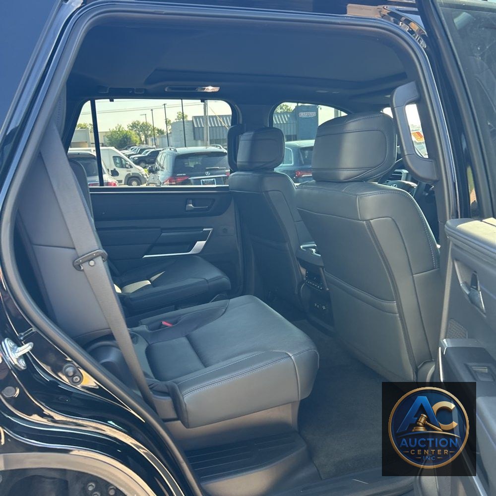 2025 Toyota Sequoia Platinum