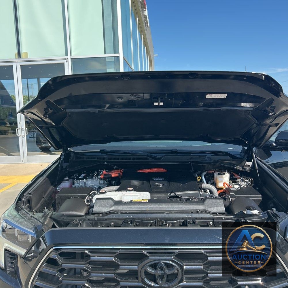 2025 Toyota Sequoia Platinum