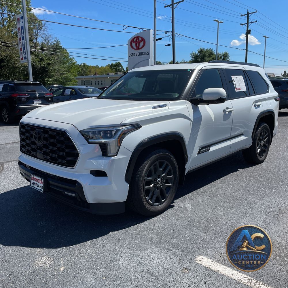 2024 Toyota Sequoia Platinum