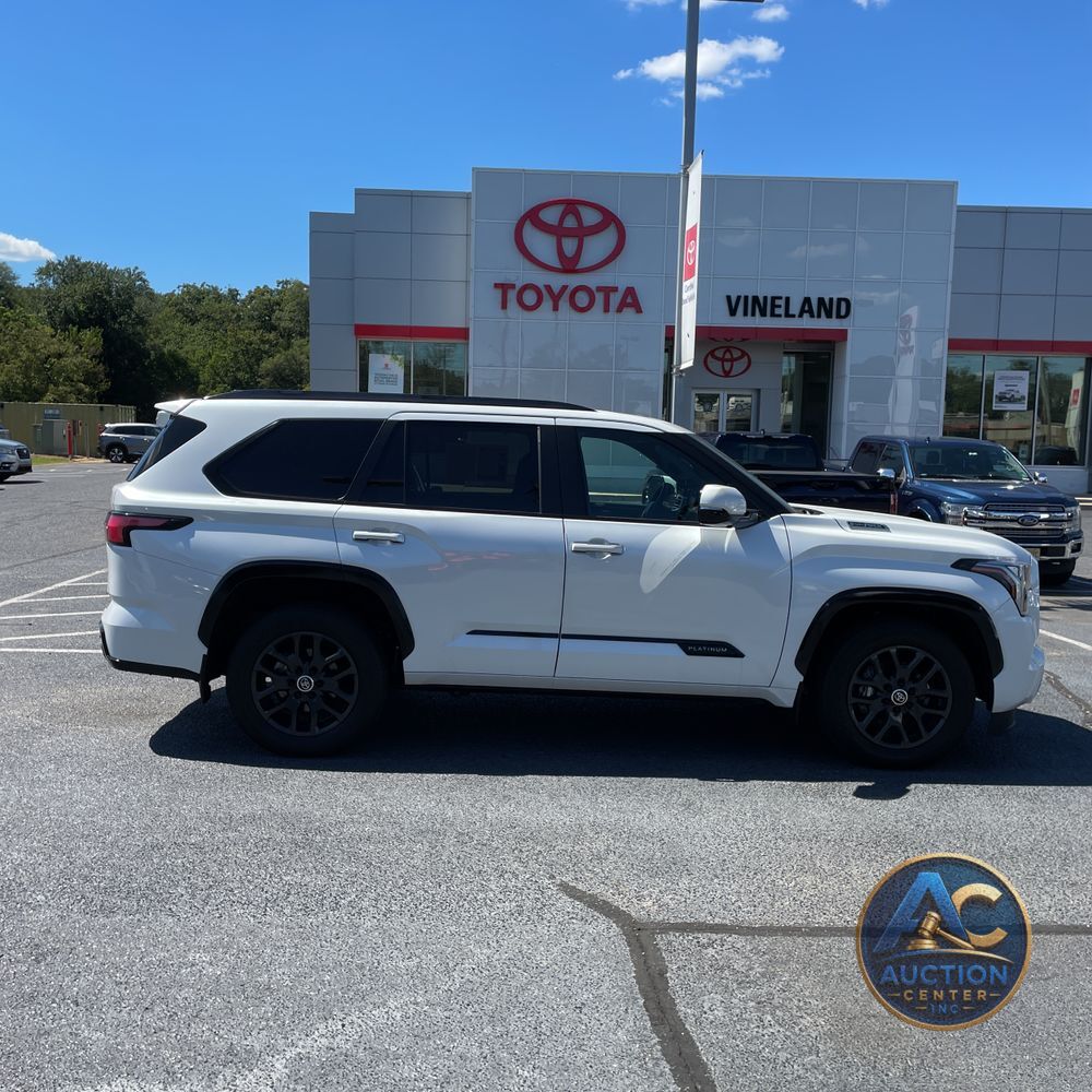 2024 Toyota Sequoia Platinum