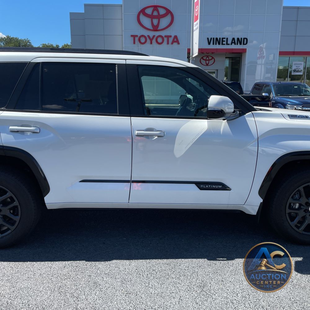 2024 Toyota Sequoia Platinum
