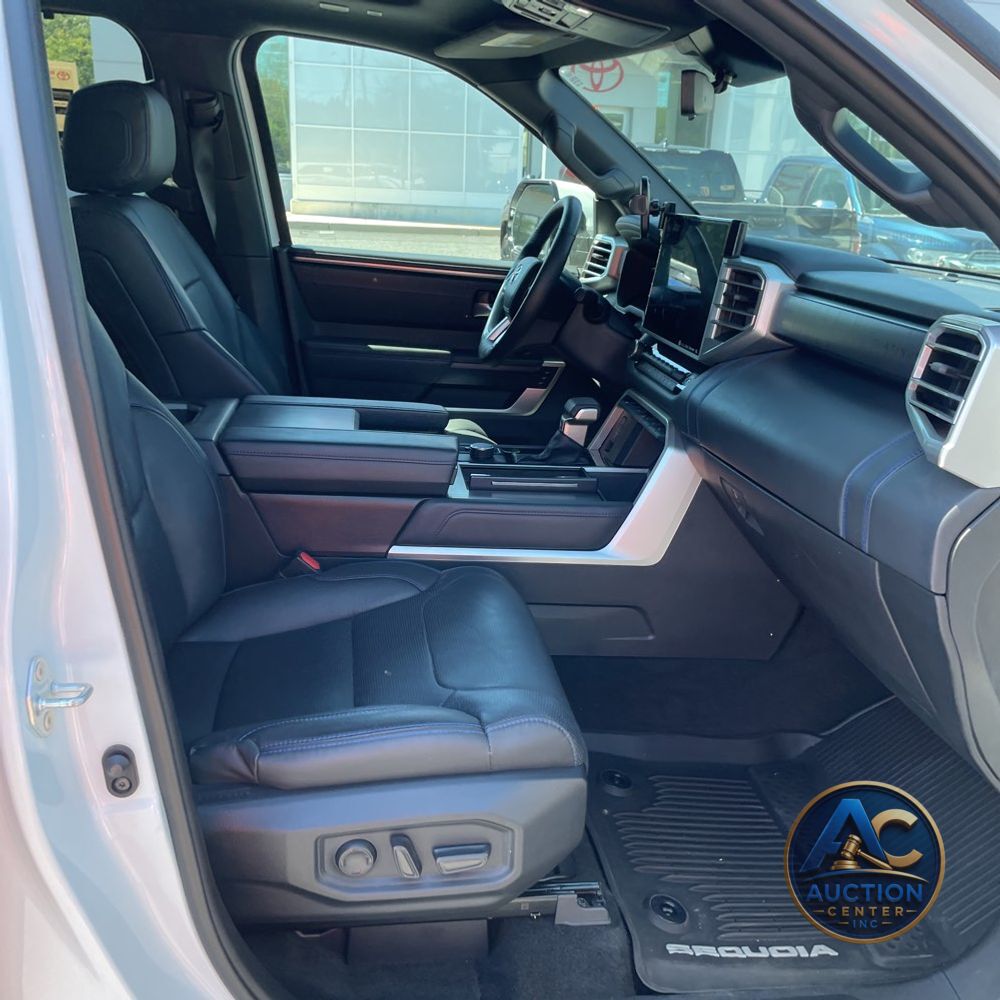2024 Toyota Sequoia Platinum