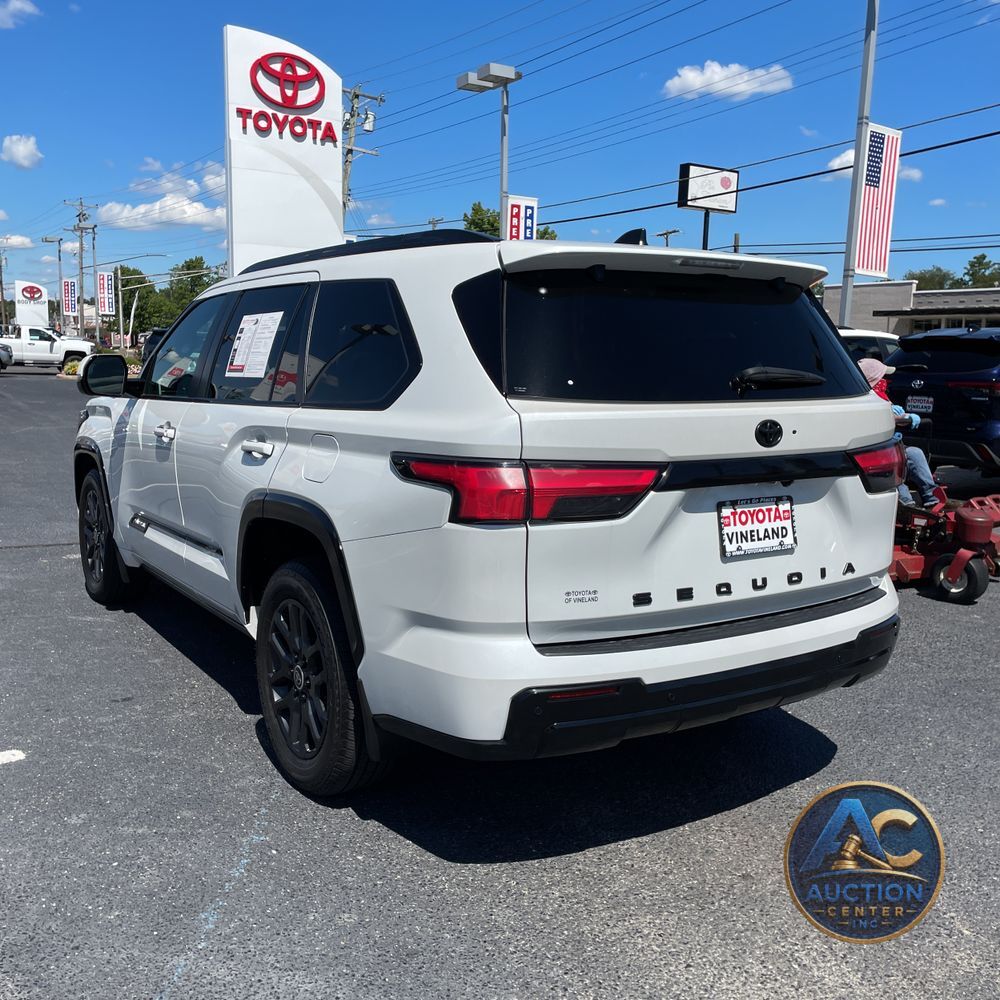 2024 Toyota Sequoia Platinum