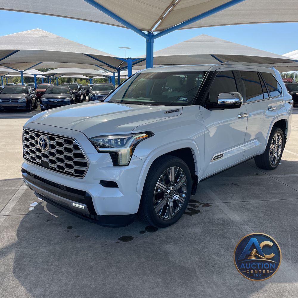 2024 Toyota Sequoia Capstone