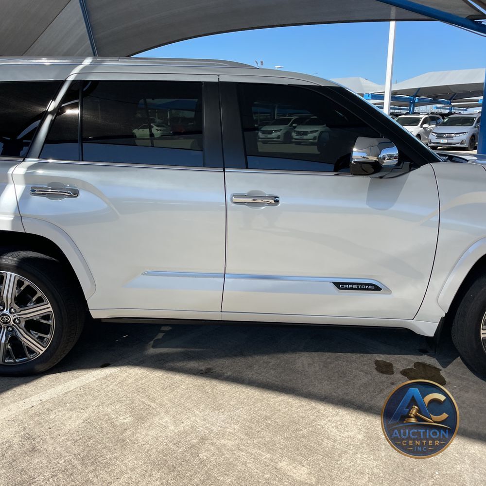 2024 Toyota Sequoia Capstone