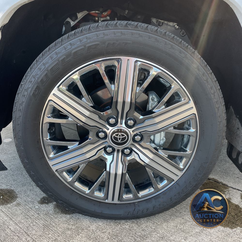 2024 Toyota Sequoia Capstone