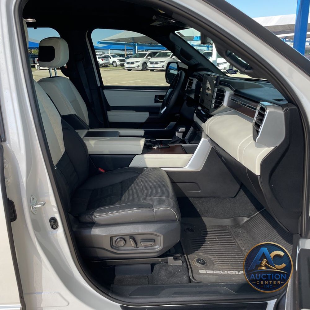 2024 Toyota Sequoia Capstone