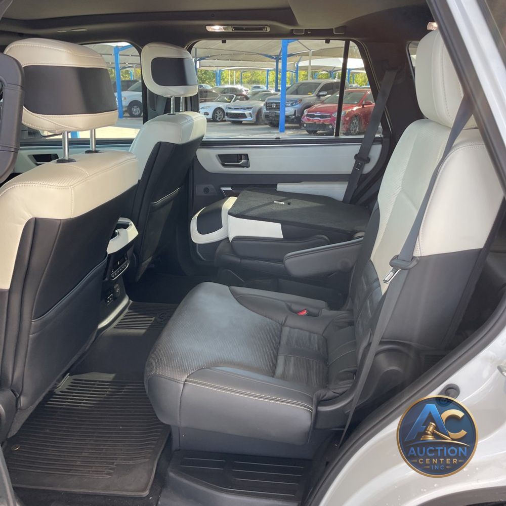 2024 Toyota Sequoia Capstone