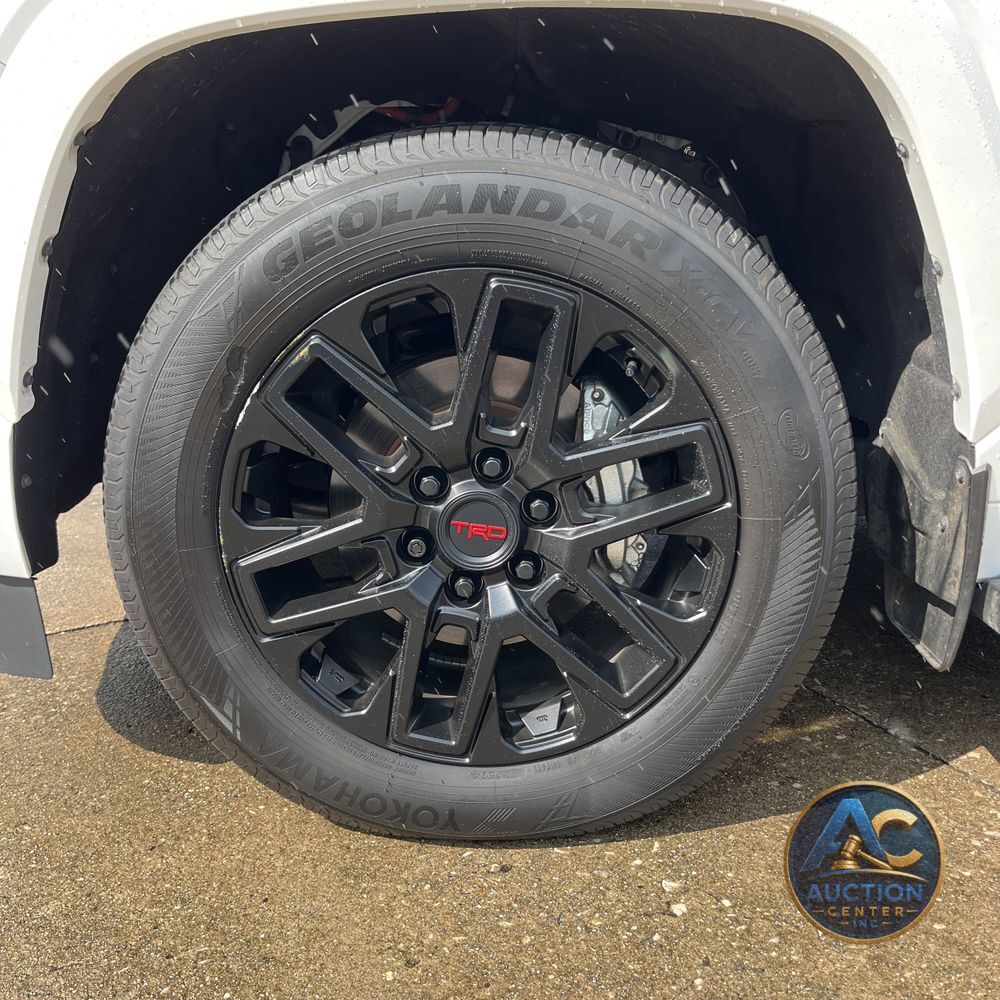 2024 Toyota Sequoia SR5