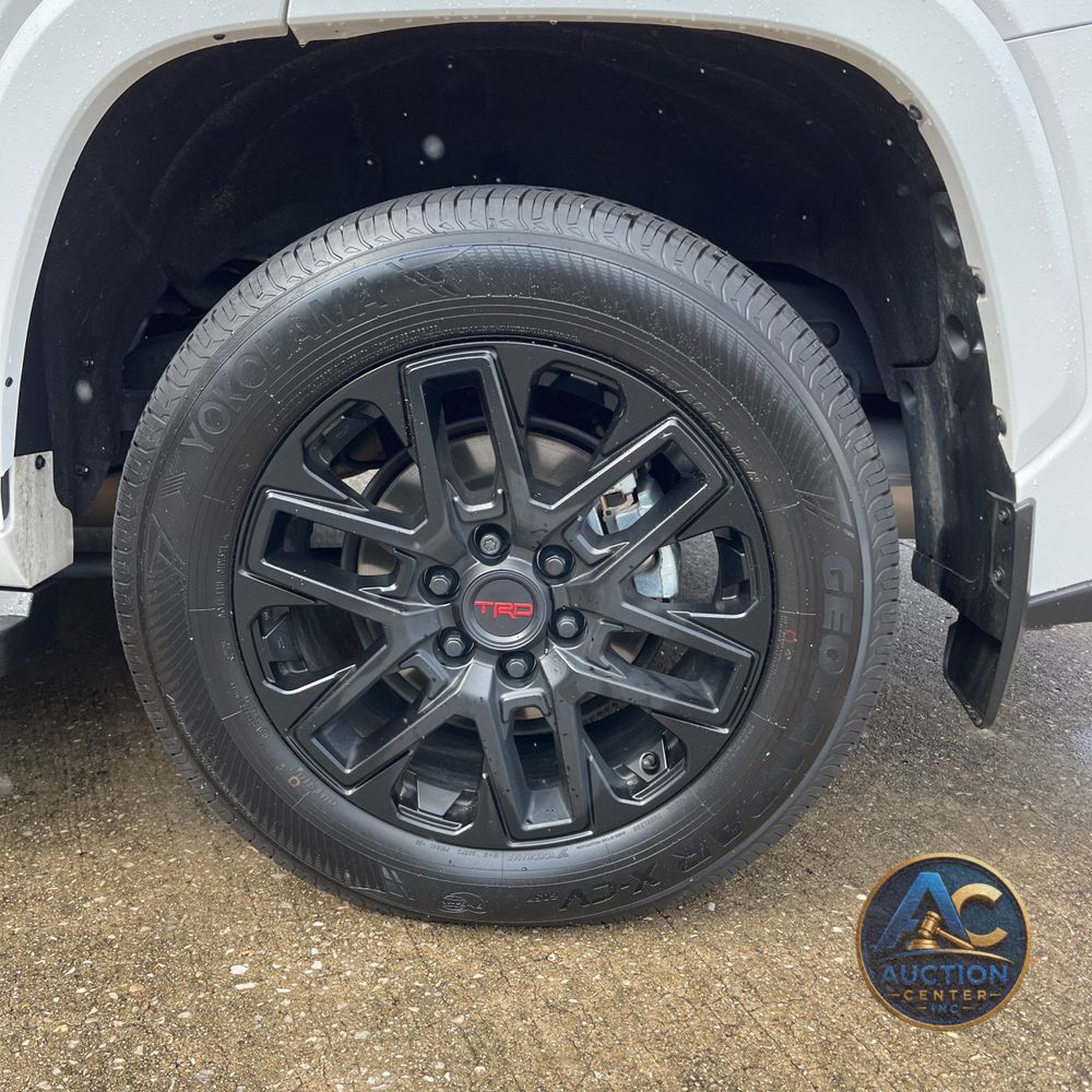 2024 Toyota Sequoia SR5