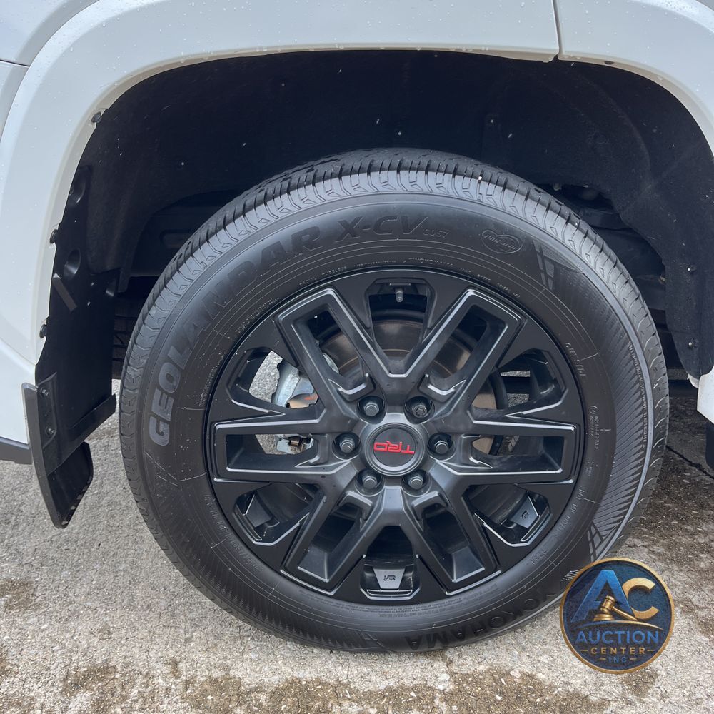 2024 Toyota Sequoia SR5