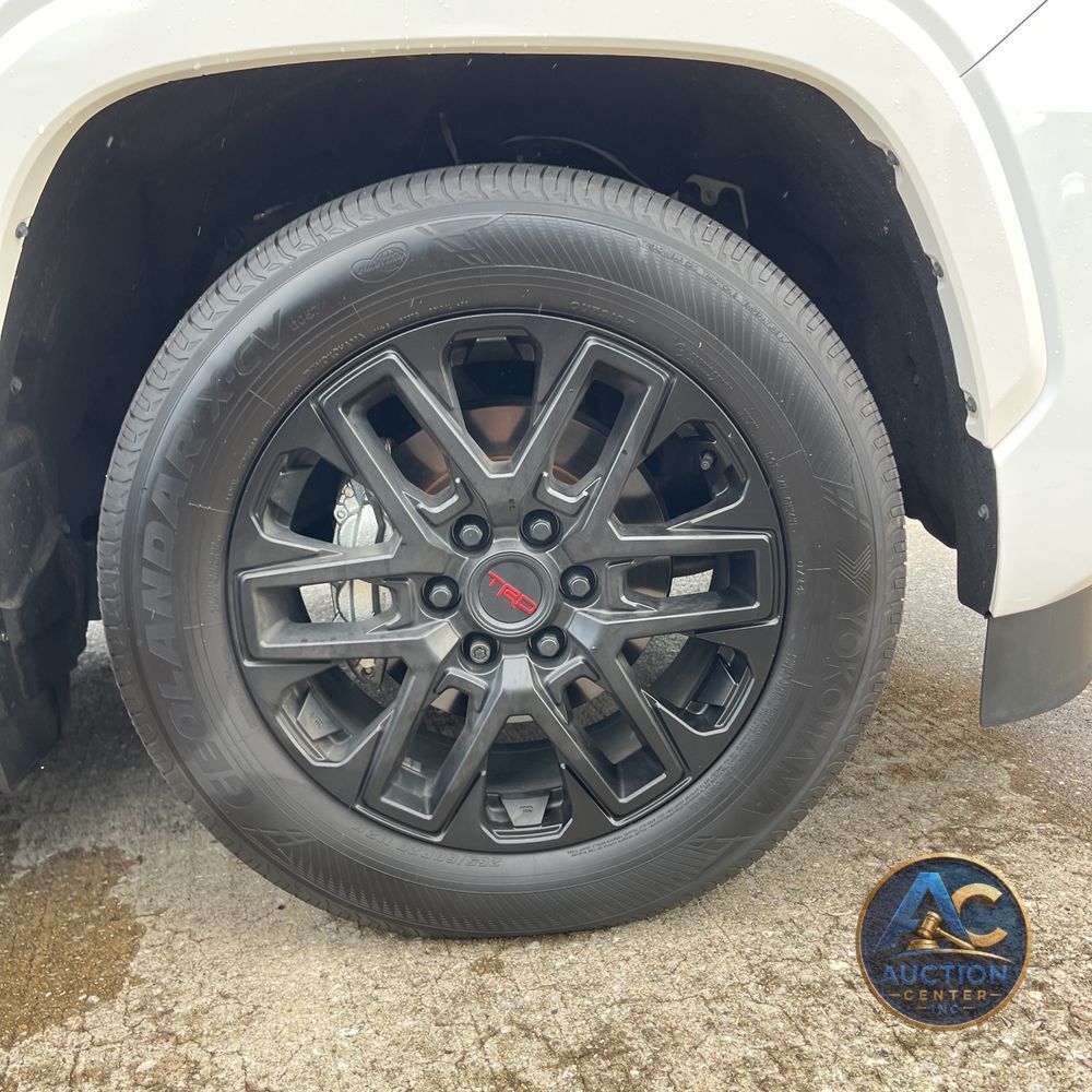 2024 Toyota Sequoia SR5