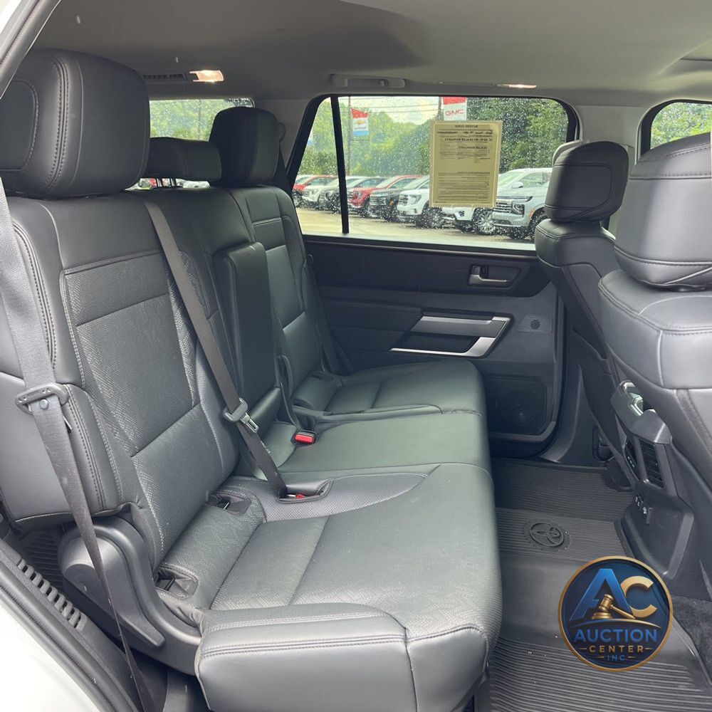 2024 Toyota Sequoia SR5