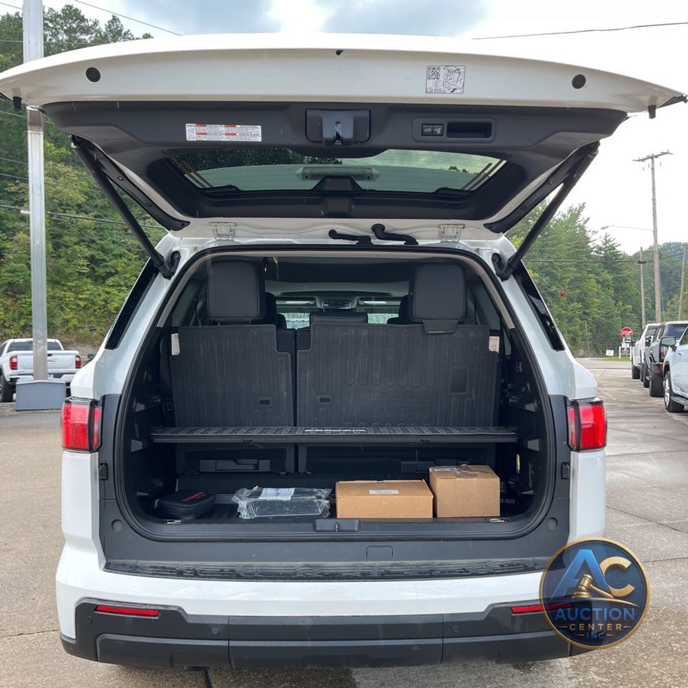2024 Toyota Sequoia SR5