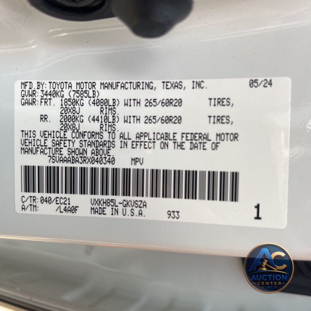 2024 Toyota Sequoia SR5