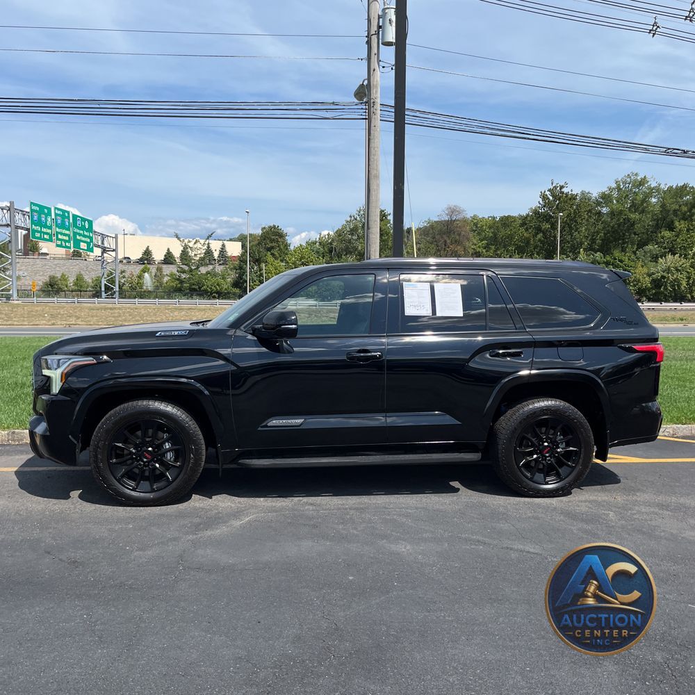 2024 Toyota Sequoia Platinum