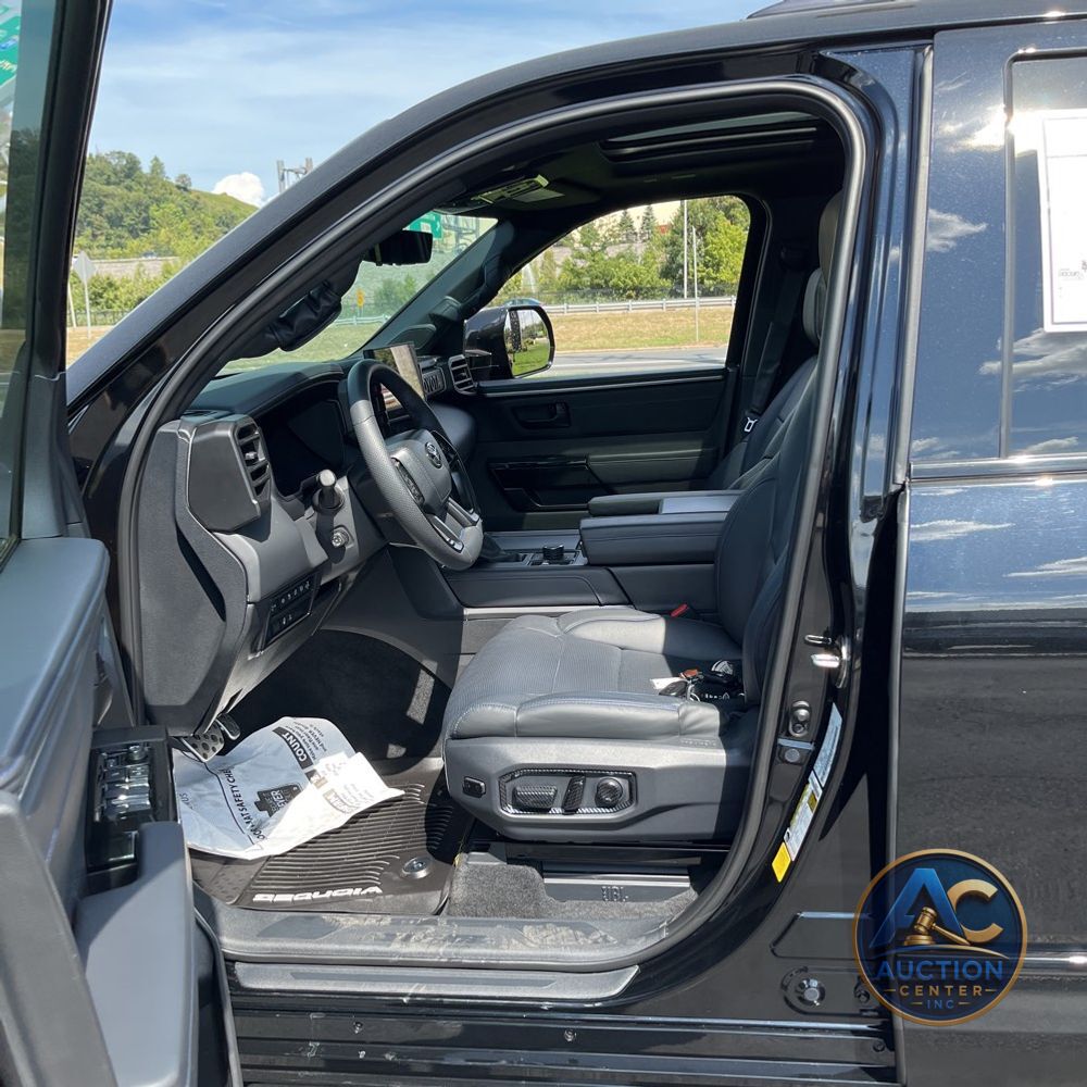 2024 Toyota Sequoia Platinum