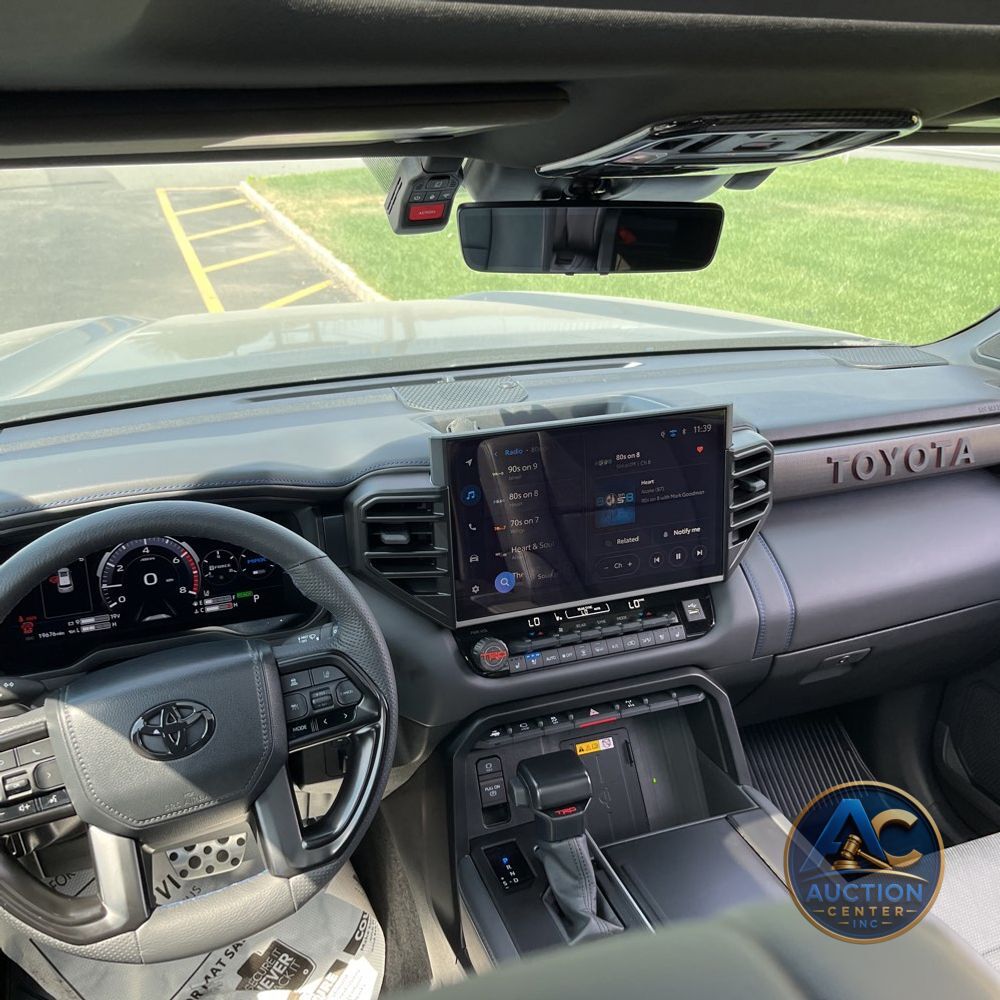 2024 Toyota Sequoia Platinum