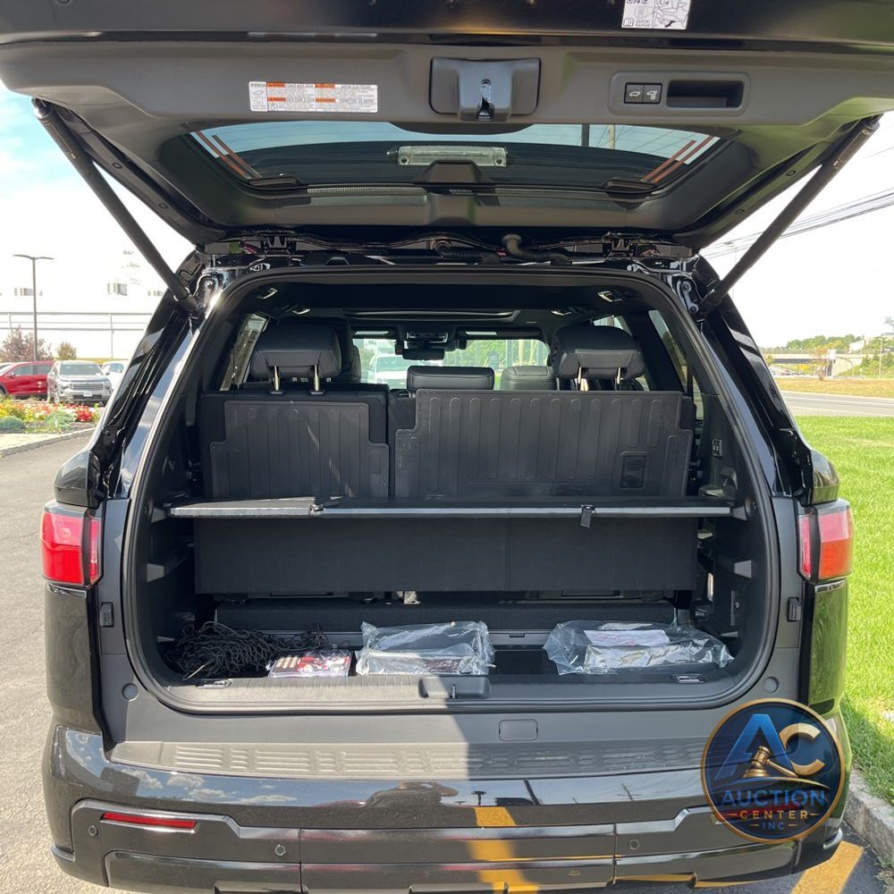 2024 Toyota Sequoia Platinum