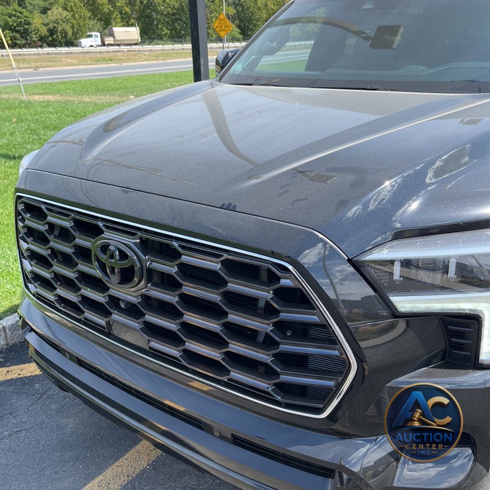 2024 Toyota Sequoia Platinum