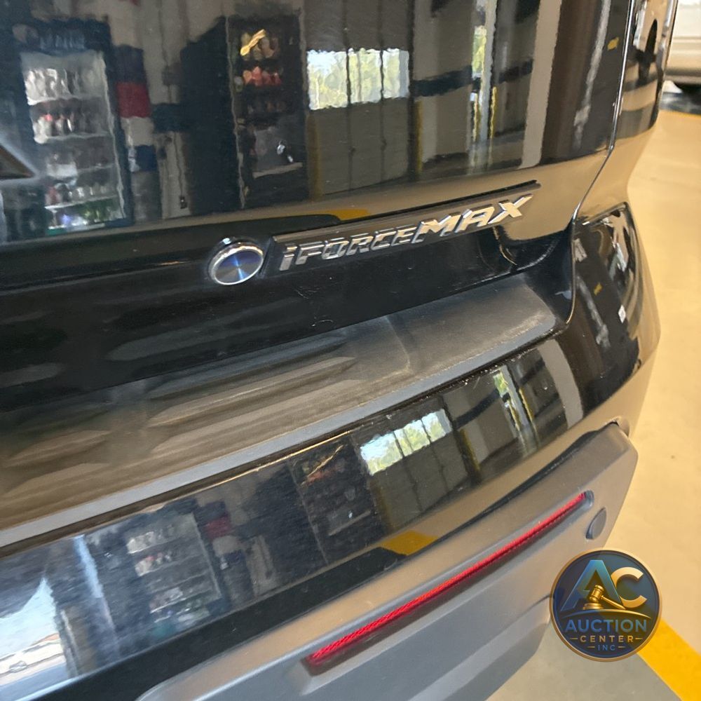 2025 Toyota Sequoia SR5