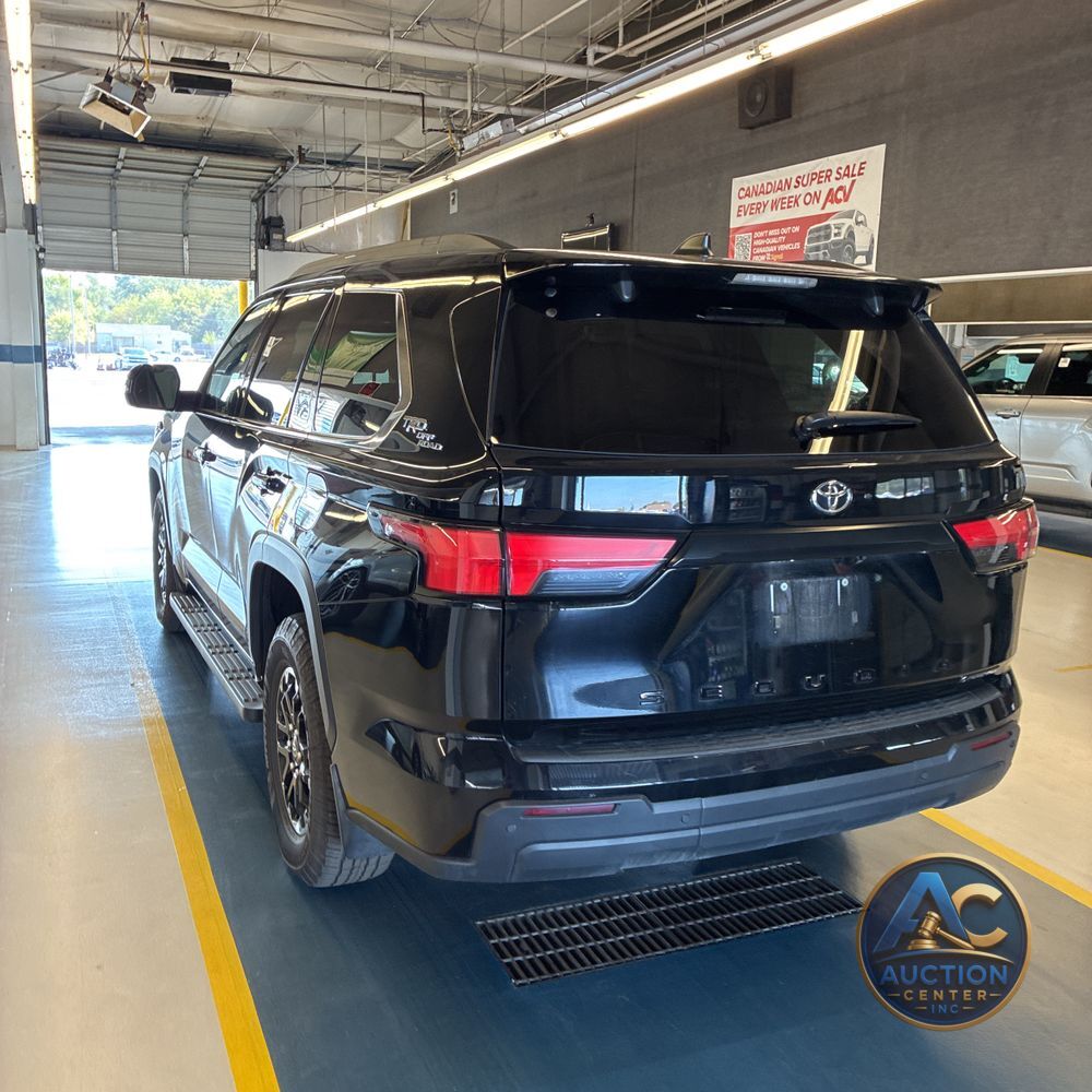 2025 Toyota Sequoia SR5