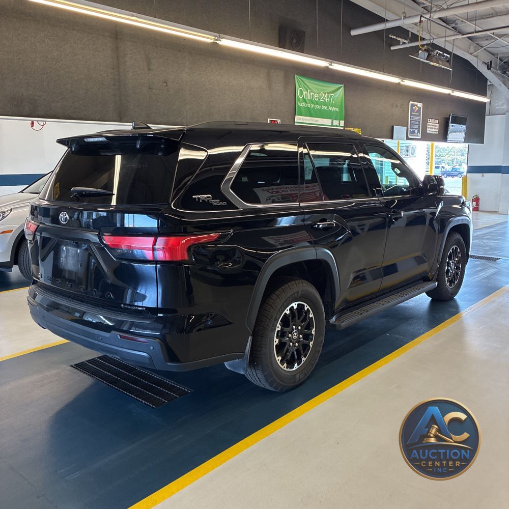2025 Toyota Sequoia SR5