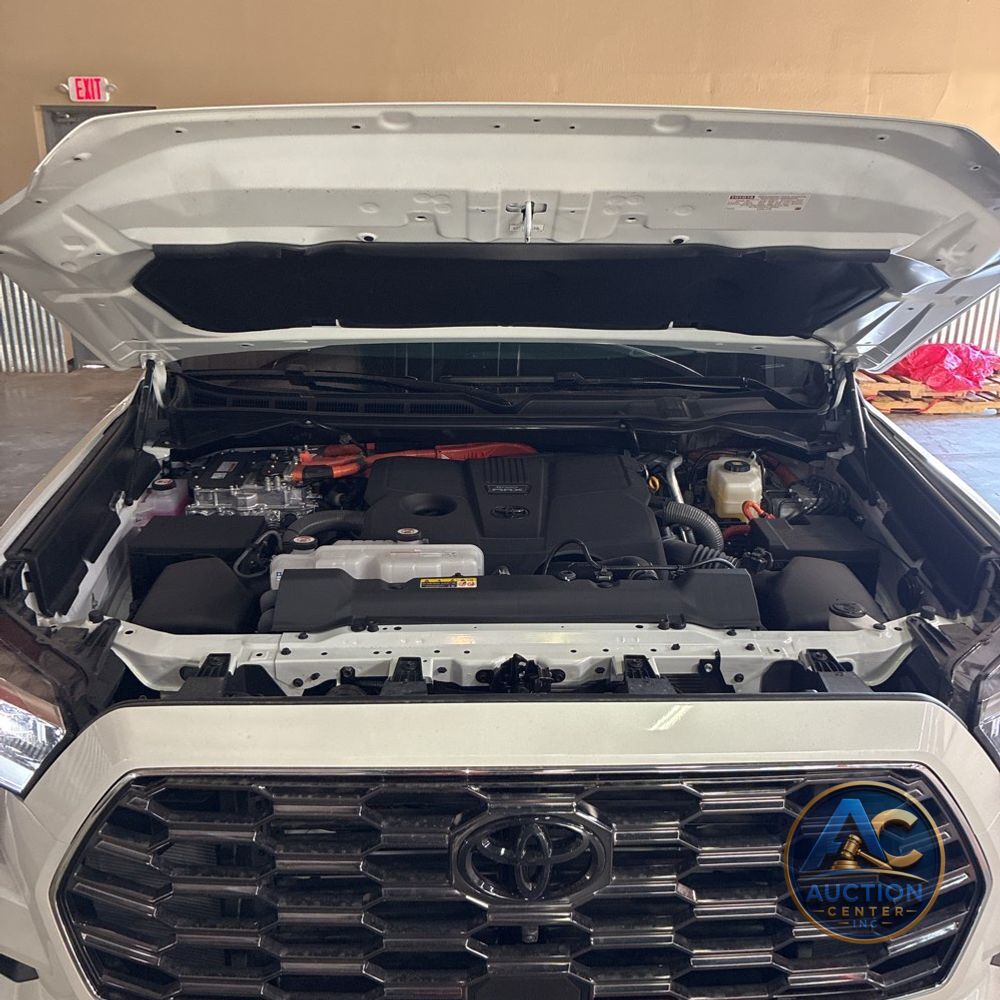 2025 Toyota Sequoia Platinum