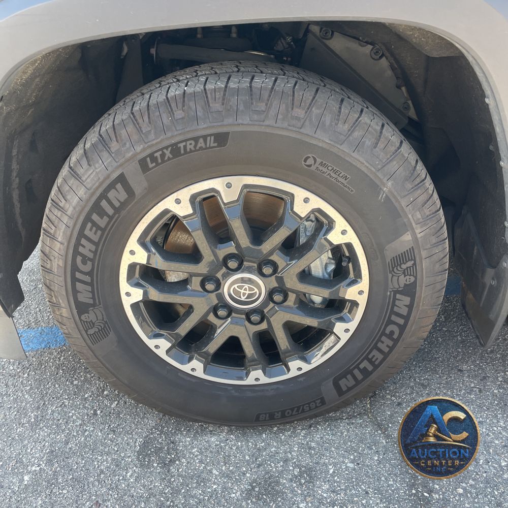 2024 Toyota Sequoia SR5