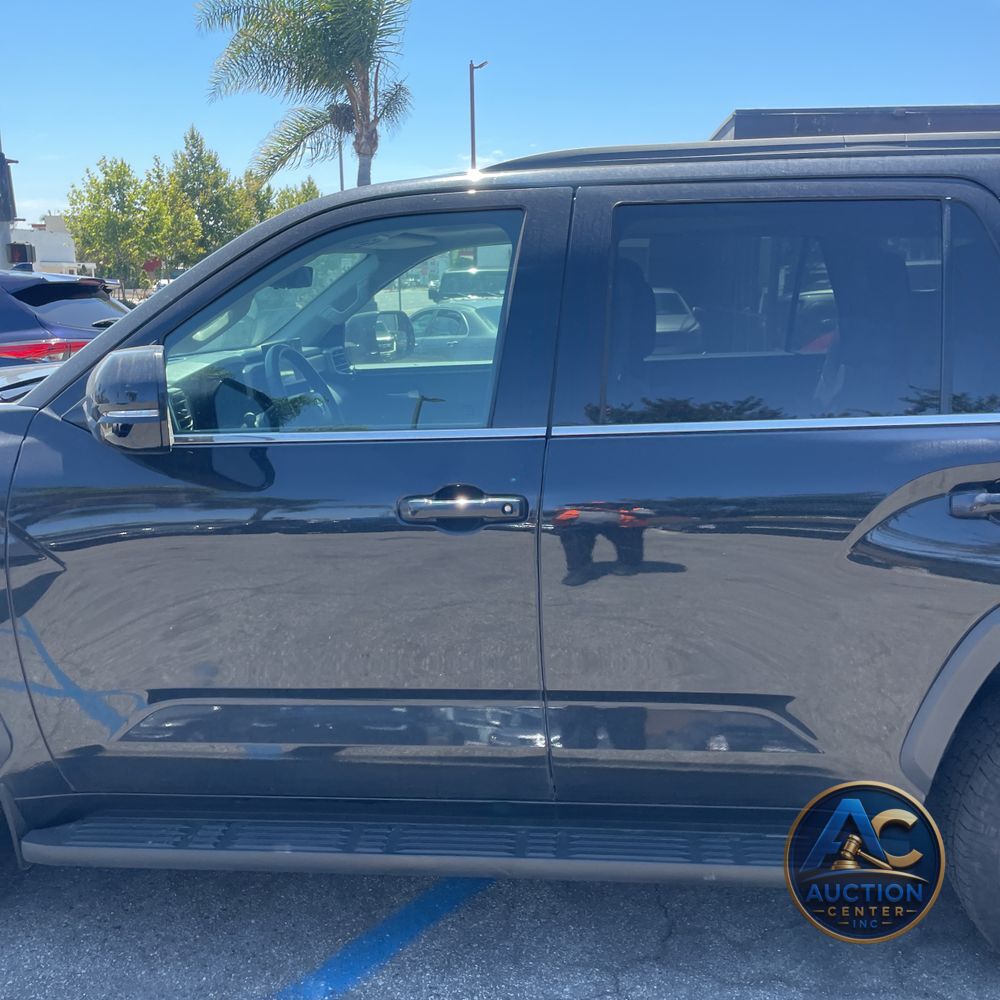 2024 Toyota Sequoia SR5