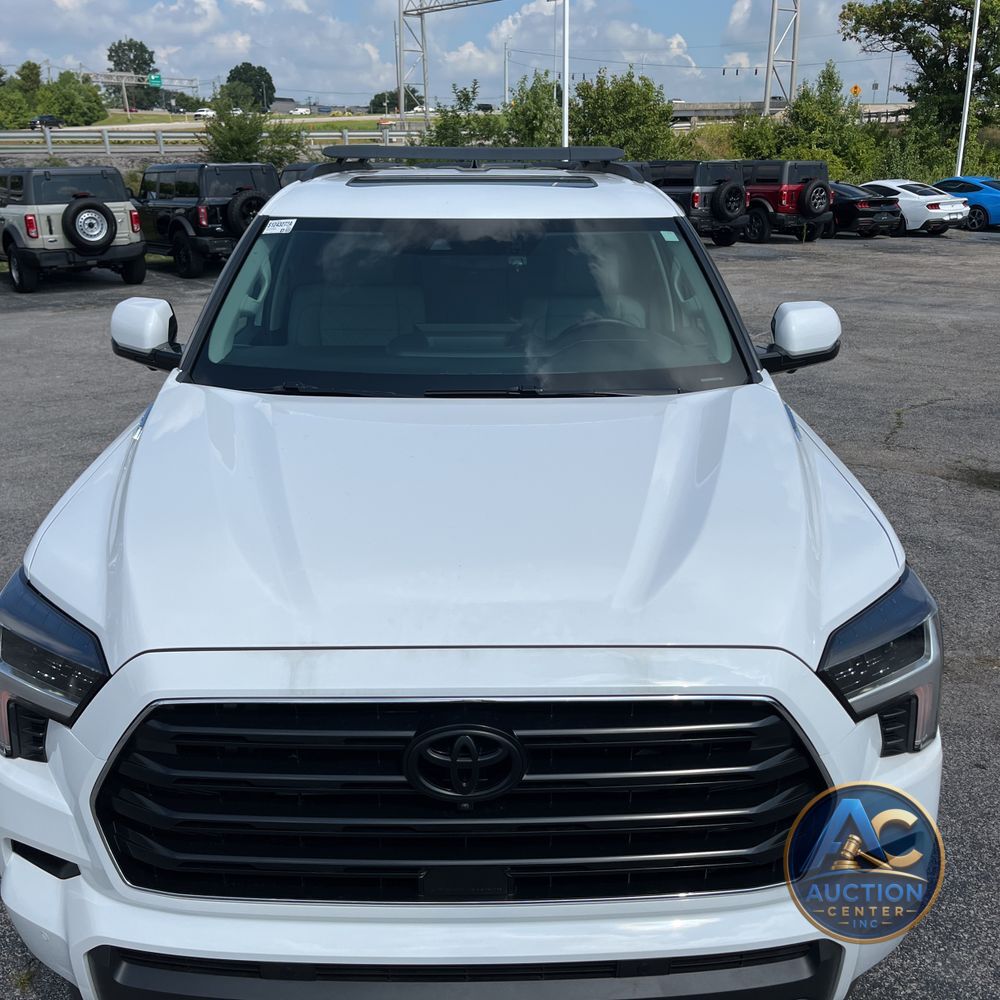 2024 Toyota Sequoia SR5