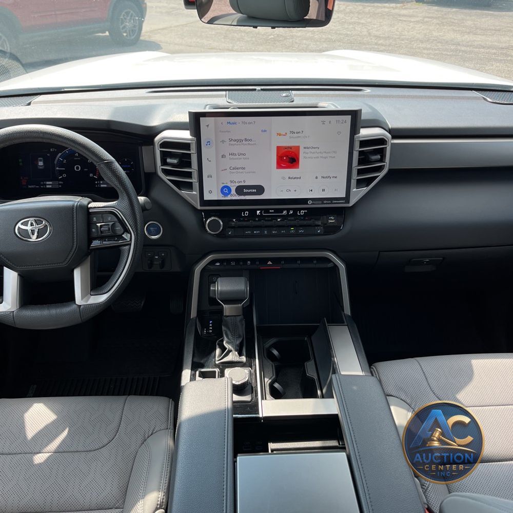 2024 Toyota Sequoia SR5