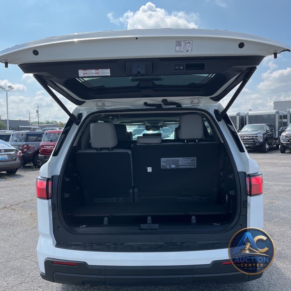 2024 Toyota Sequoia SR5