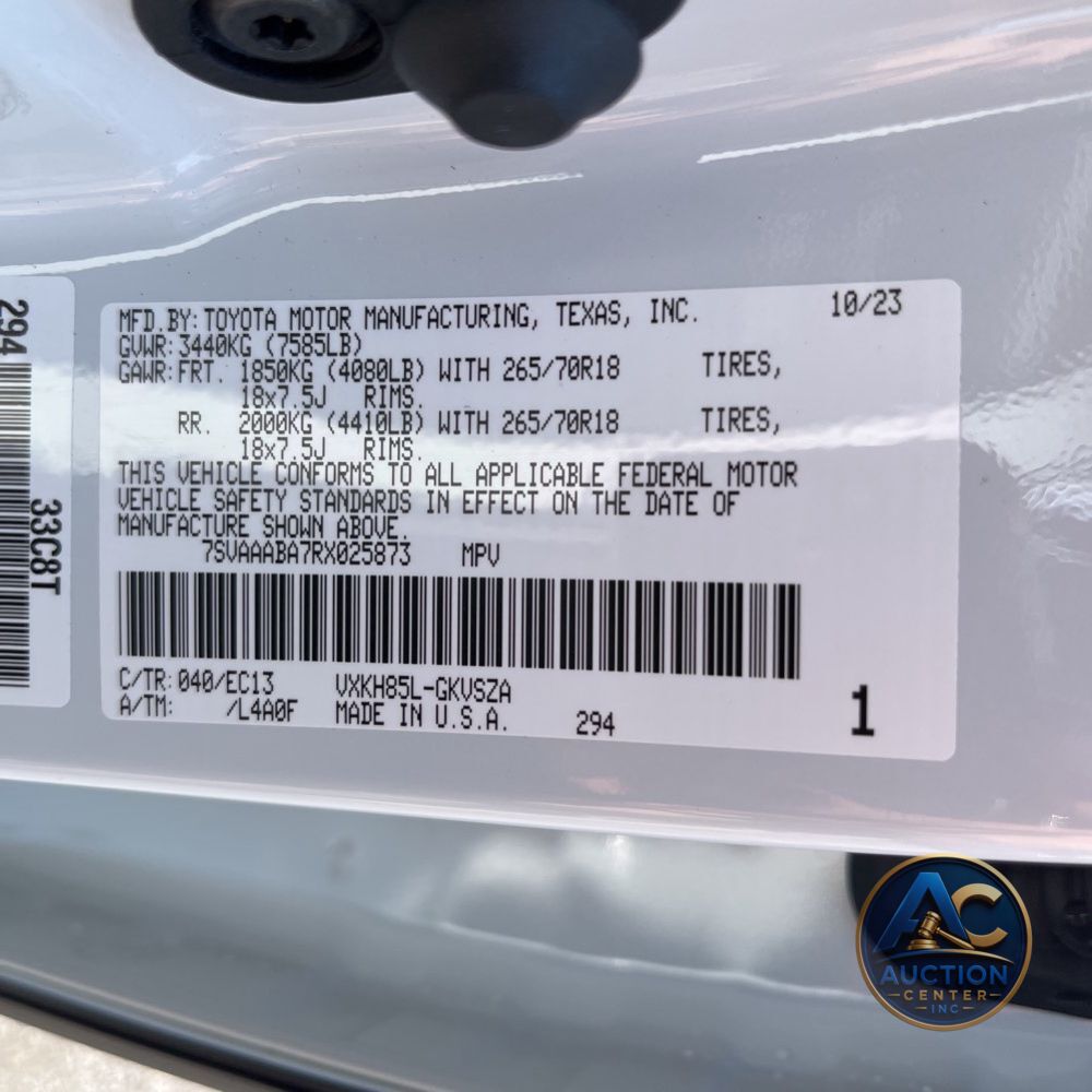 2024 Toyota Sequoia SR5