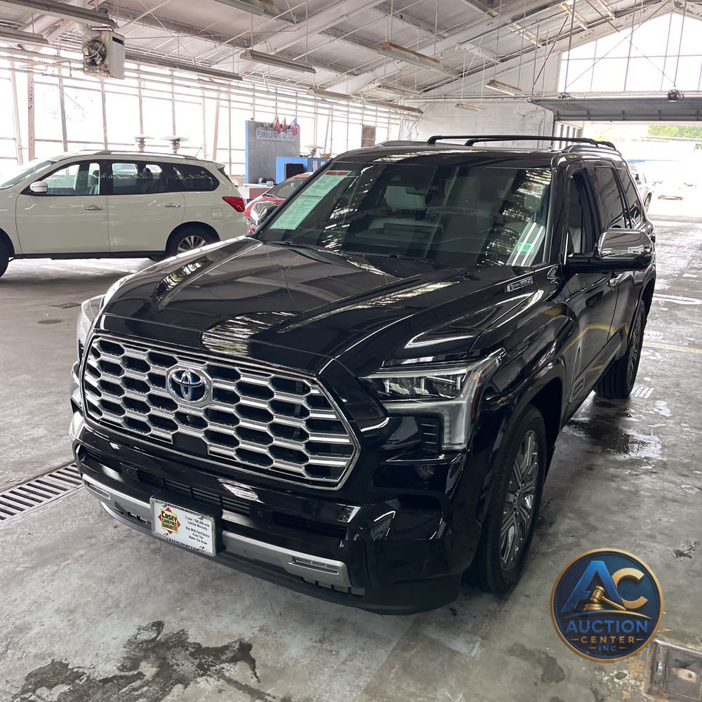 2024 Toyota Sequoia Capstone