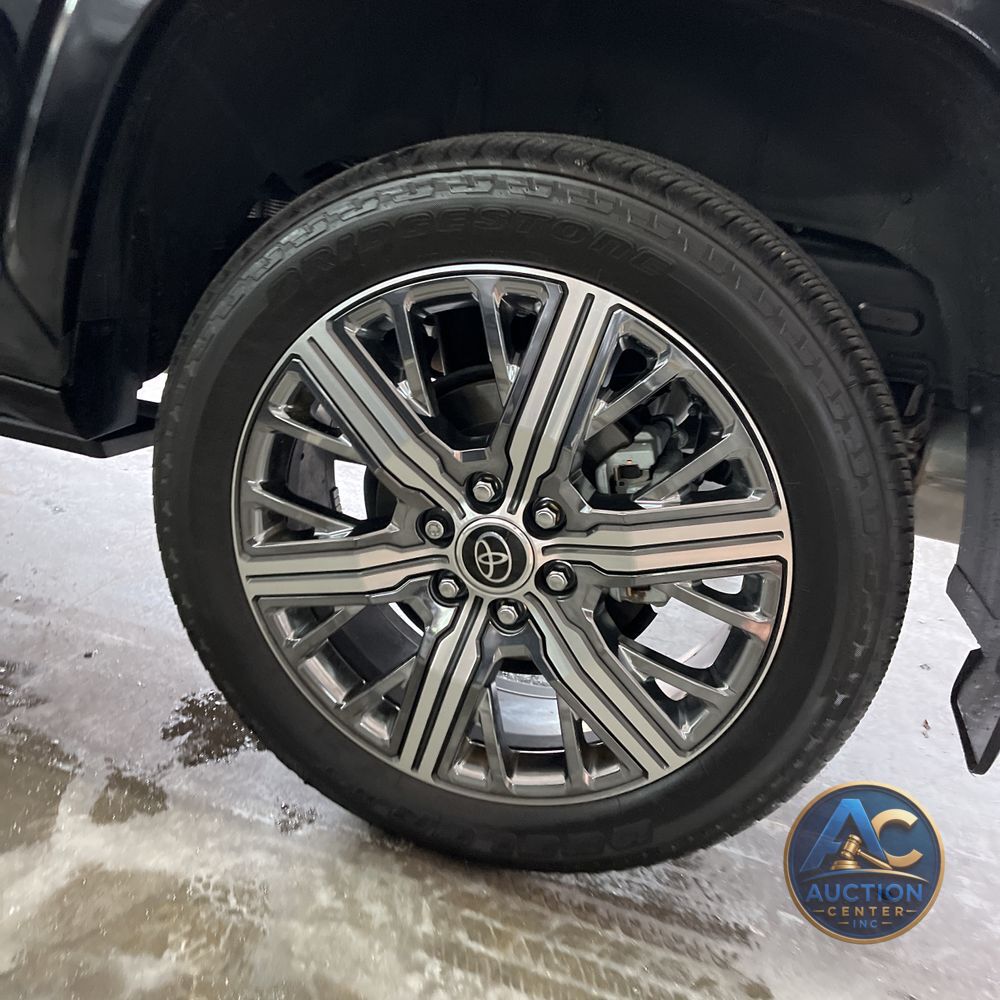 2024 Toyota Sequoia Capstone